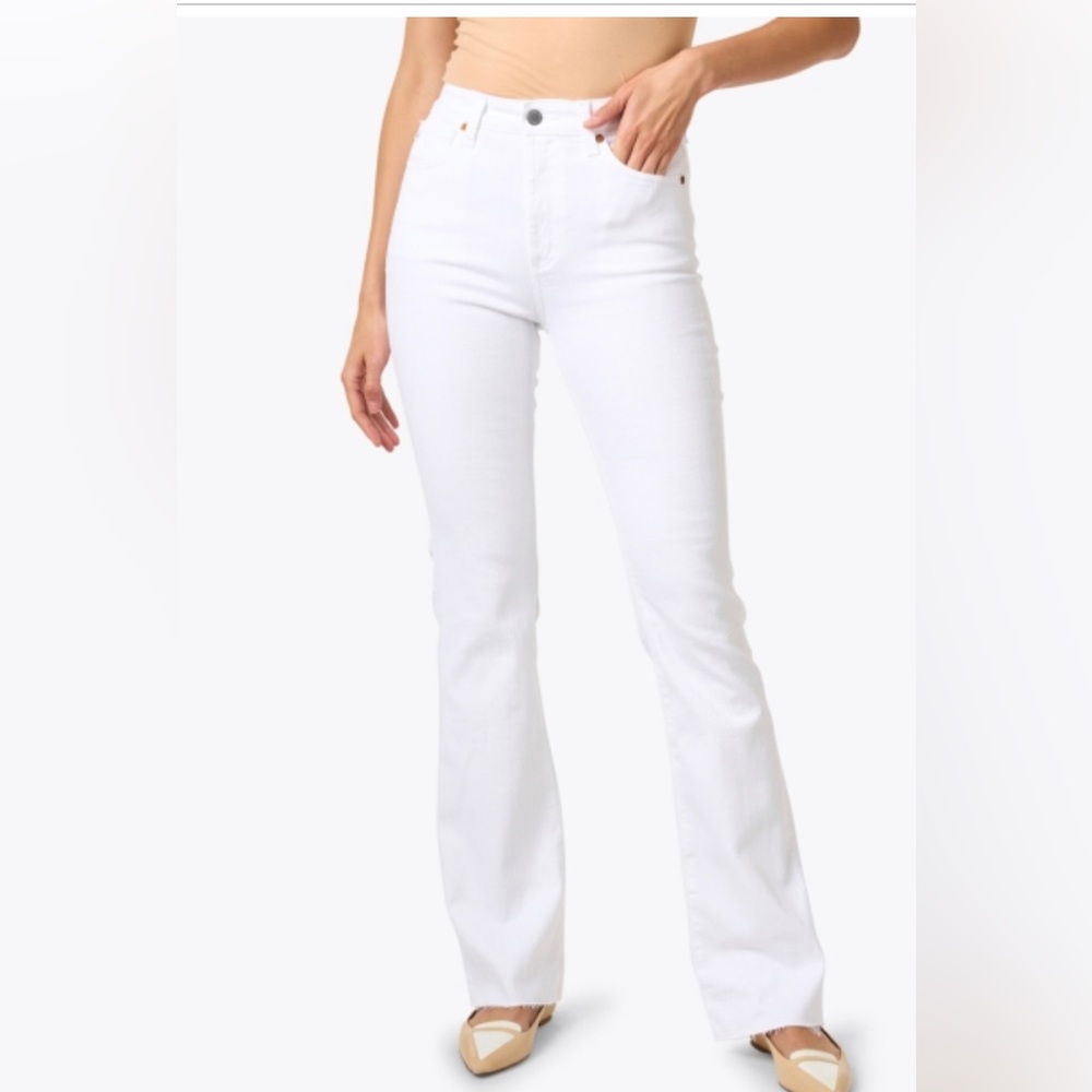 NWT AG Alexxis High Waist Bootcut Jeans in Authentic White- Sz 25